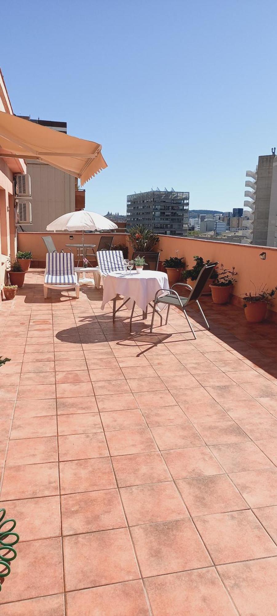 Cozy And Sunny Penthouse Fira Bcn Daire L'Hospitalet de Llobregat Dış mekan fotoğraf
